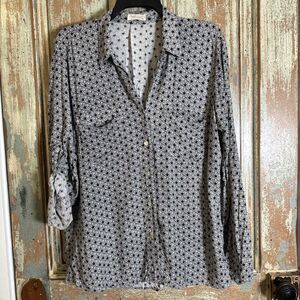 Just Living Black & White Stars Button Roll Tab Long Sleeve Tunic Shirt Top L